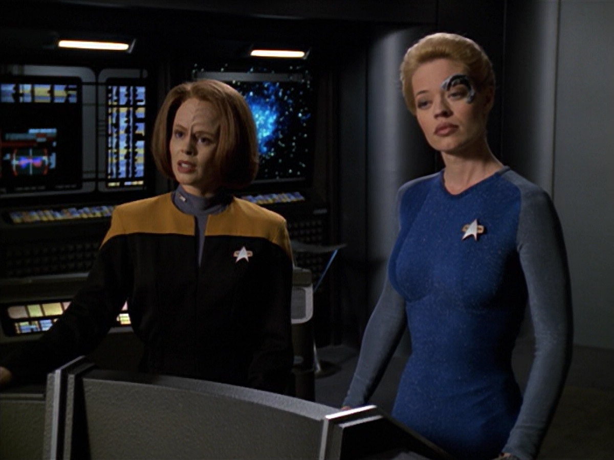 extant_StarTrek_VOY_5x12-BrideOfChaotica_00779.jpg