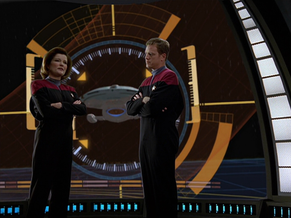 extant_StarTrek_VOY_5x12-BrideOfChaotica_00785.jpg