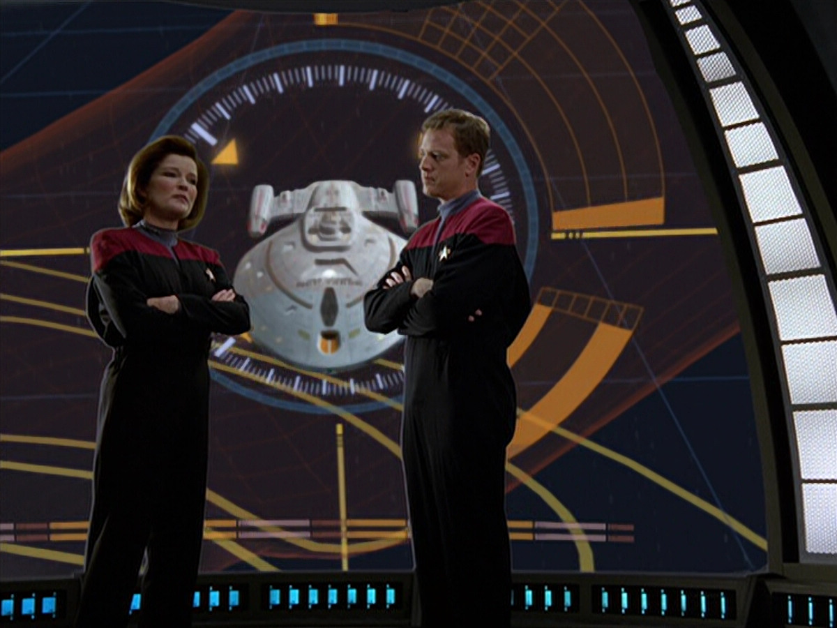 extant_StarTrek_VOY_5x12-BrideOfChaotica_00787.jpg