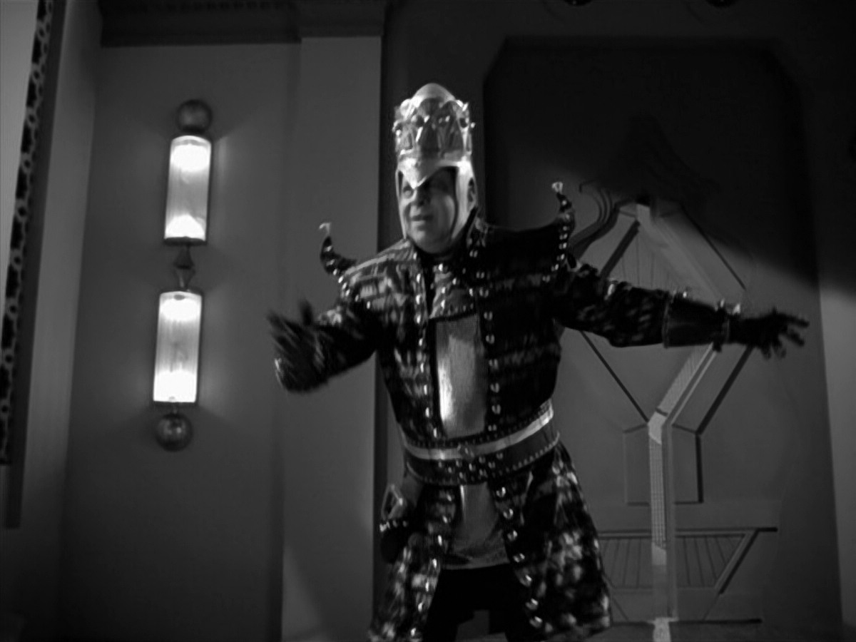 extant_StarTrek_VOY_5x12-BrideOfChaotica_00886.jpg