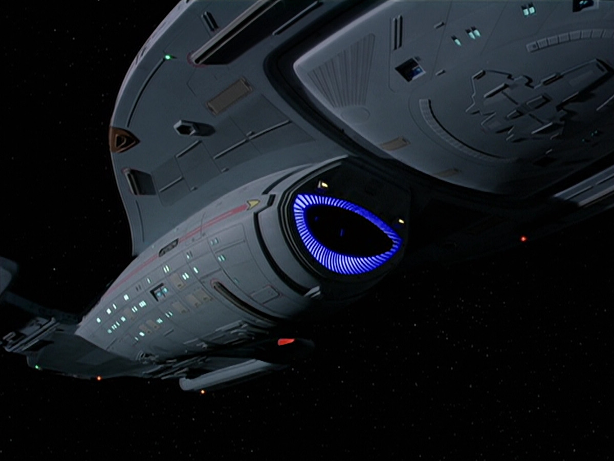 extant_StarTrek_VOY_5x12-BrideOfChaotica_01910.jpg