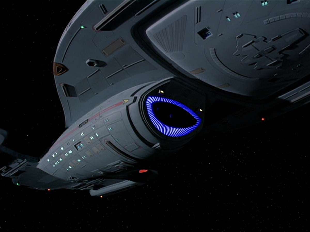 extant_StarTrek_VOY_5x12-BrideOfChaotica_01911.jpg