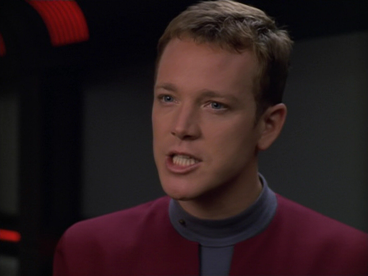extant_StarTrek_VOY_5x12-BrideOfChaotica_02366.jpg