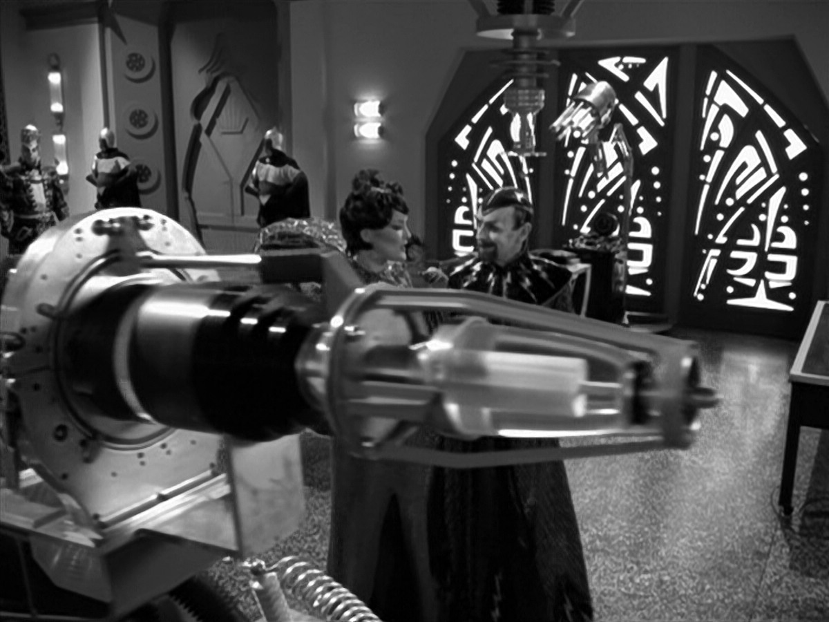 extant_StarTrek_VOY_5x12-BrideOfChaotica_02785.jpg