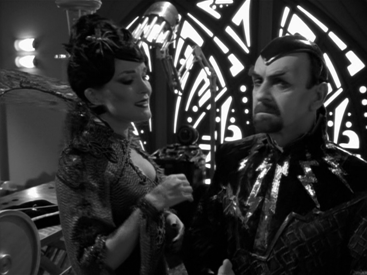 extant_StarTrek_VOY_5x12-BrideOfChaotica_03171.jpg