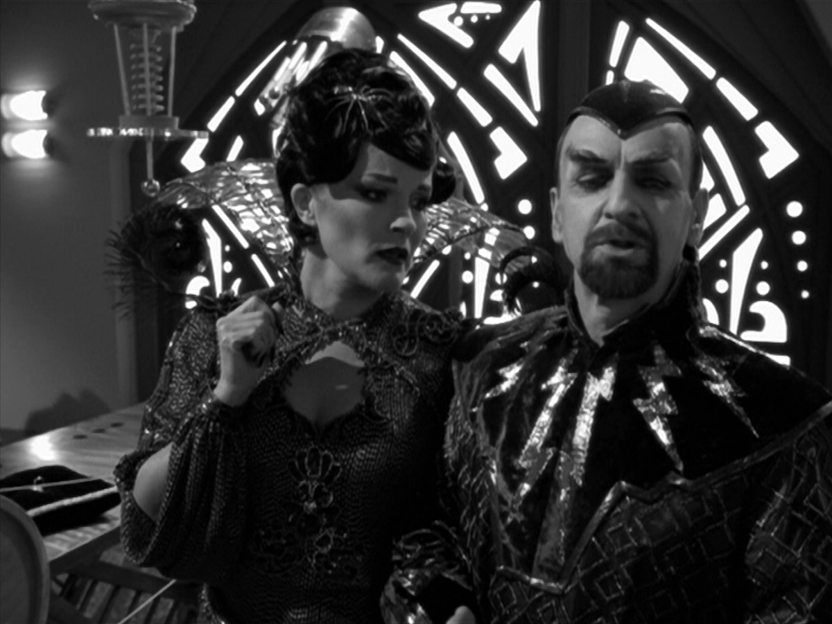 extant_StarTrek_VOY_5x12-BrideOfChaotica_03177.jpg