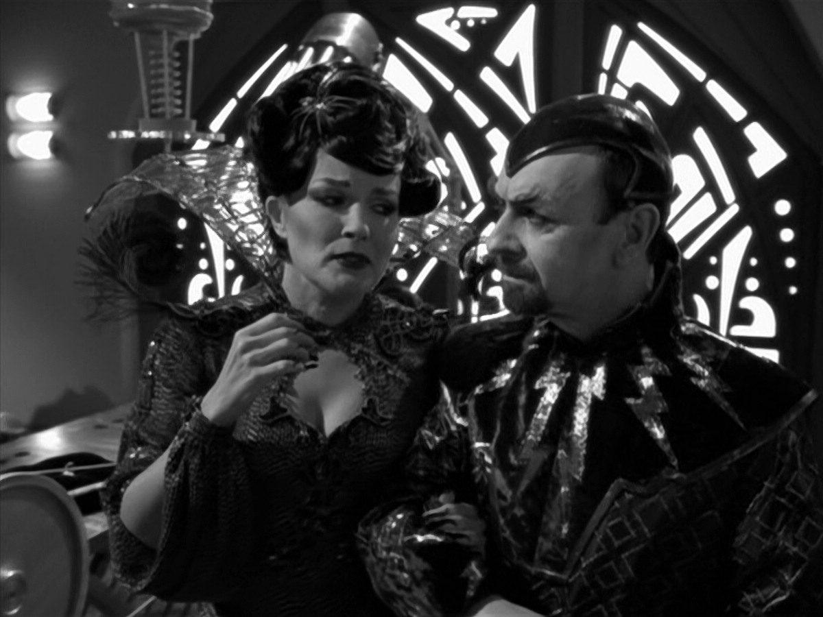 extant_StarTrek_VOY_5x12-BrideOfChaotica_03183.jpg