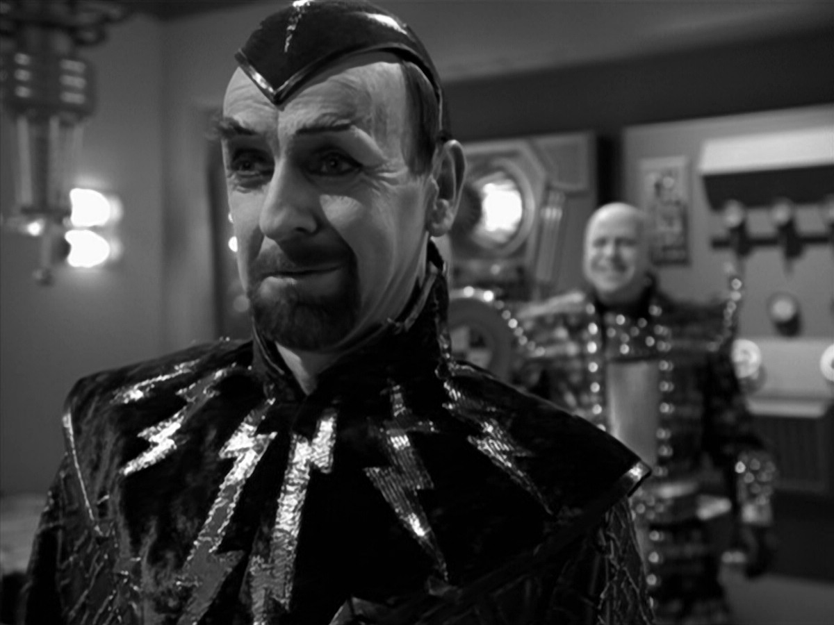 extant_StarTrek_VOY_5x12-BrideOfChaotica_03317.jpg