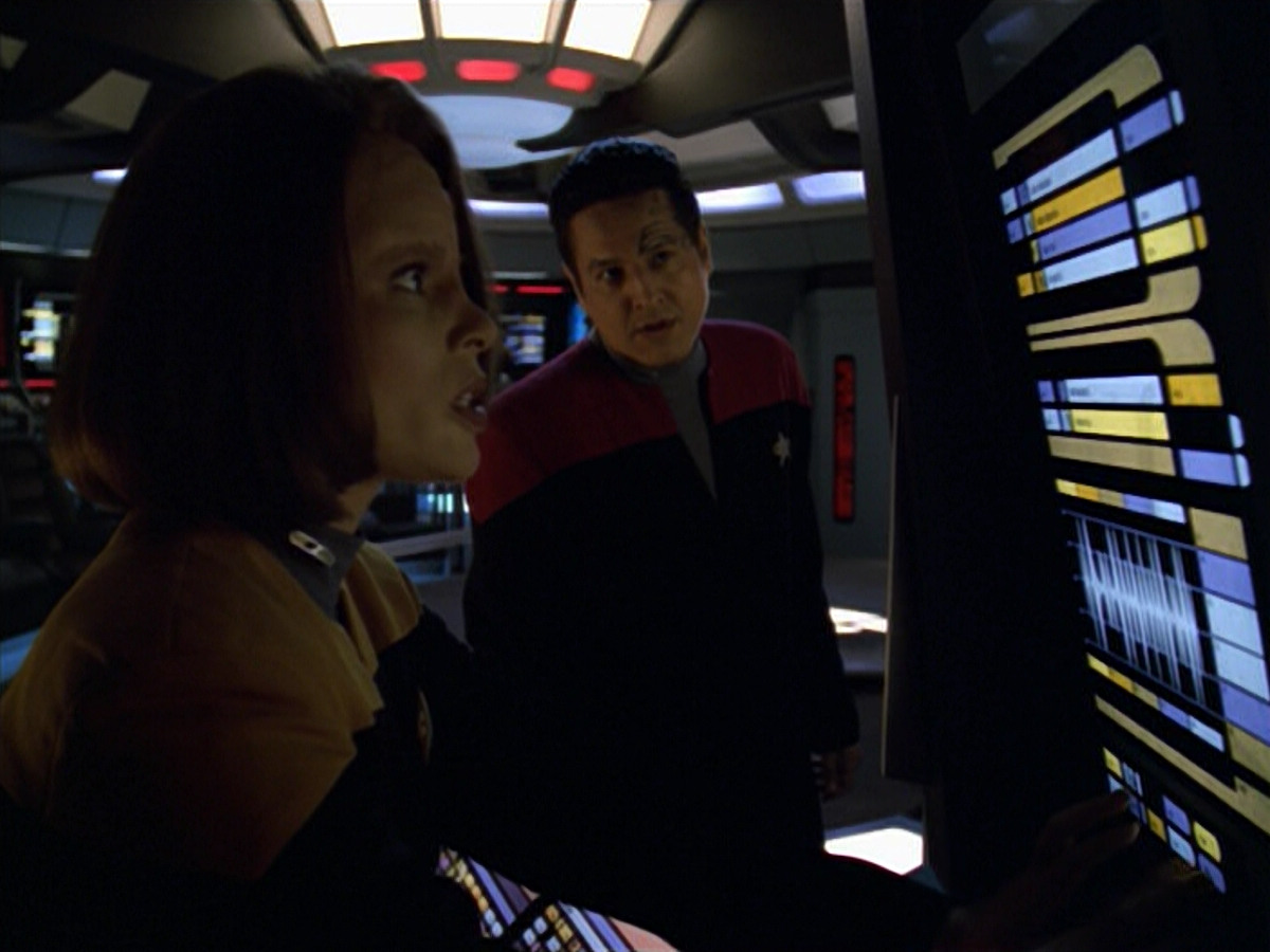 extant_StarTrek_VOY_5x12-BrideOfChaotica_03392.jpg