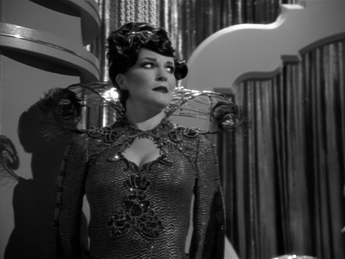 extant_StarTrek_VOY_5x12-BrideOfChaotica_03497.jpg