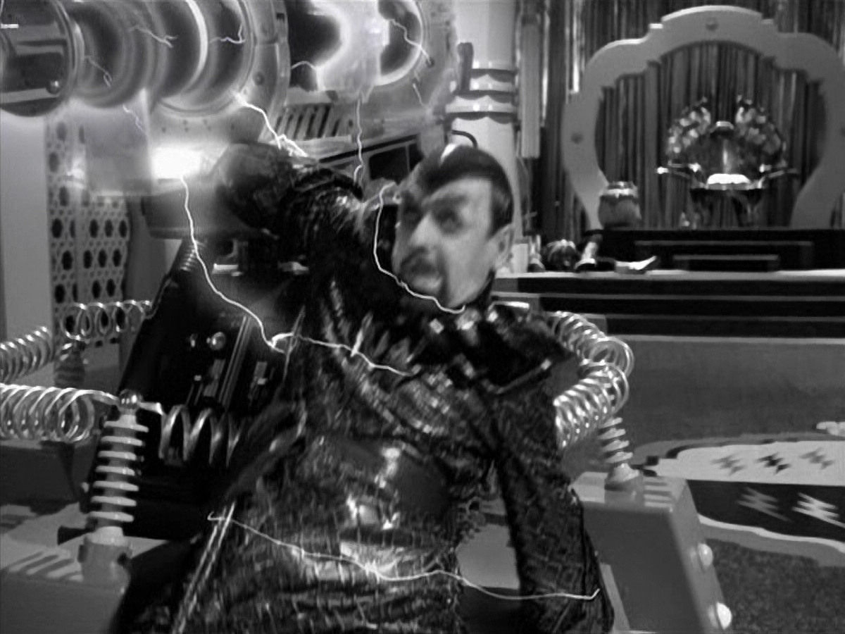extant_StarTrek_VOY_5x12-BrideOfChaotica_03646.jpg