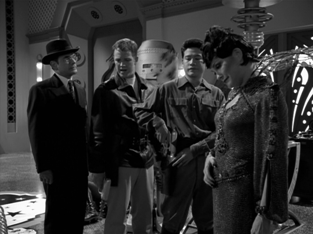 extant_StarTrek_VOY_5x12-BrideOfChaotica_03781.jpg