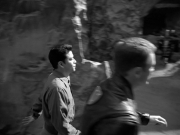 extant_StarTrek_VOY_5x12-BrideOfChaotica_00544.jpg