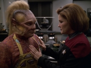 Filename=extant_StarTrek_VOY_5x12-BrideOfChaotica_01119.jpg
Filesize=193KiB
Dimensions=1200x900
Date added=Nov 12, 2019 extant_StarTrek_VOY_5x12-BrideOfChaotica_01119.jpg