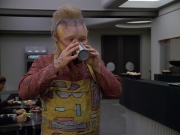extant_StarTrek_VOY_5x12-BrideOfChaotica_01218.jpg