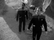 extant_StarTrek_VOY_5x12-BrideOfChaotica_01421.jpg