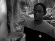 extant_StarTrek_VOY_5x12-BrideOfChaotica_01528.jpg