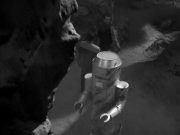 extant_StarTrek_VOY_5x12-BrideOfChaotica_01564.jpg
