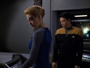 extant_StarTrek_VOY_5x12-BrideOfChaotica_01609.jpg