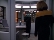 extant_StarTrek_VOY_5x12-BrideOfChaotica_02164.jpg