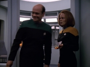 extant_StarTrek_VOY_5x12-BrideOfChaotica_02179.jpg