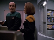 extant_StarTrek_VOY_5x12-BrideOfChaotica_02183.jpg