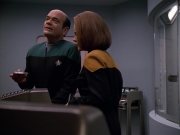 extant_StarTrek_VOY_5x12-BrideOfChaotica_02184.jpg