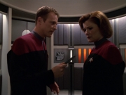 Filename=extant_StarTrek_VOY_5x12-BrideOfChaotica_02317.jpg
Filesize=149KiB
Dimensions=1200x900
Date added=Nov 12, 2019 extant_StarTrek_VOY_5x12-BrideOfChaotica_02317.jpg