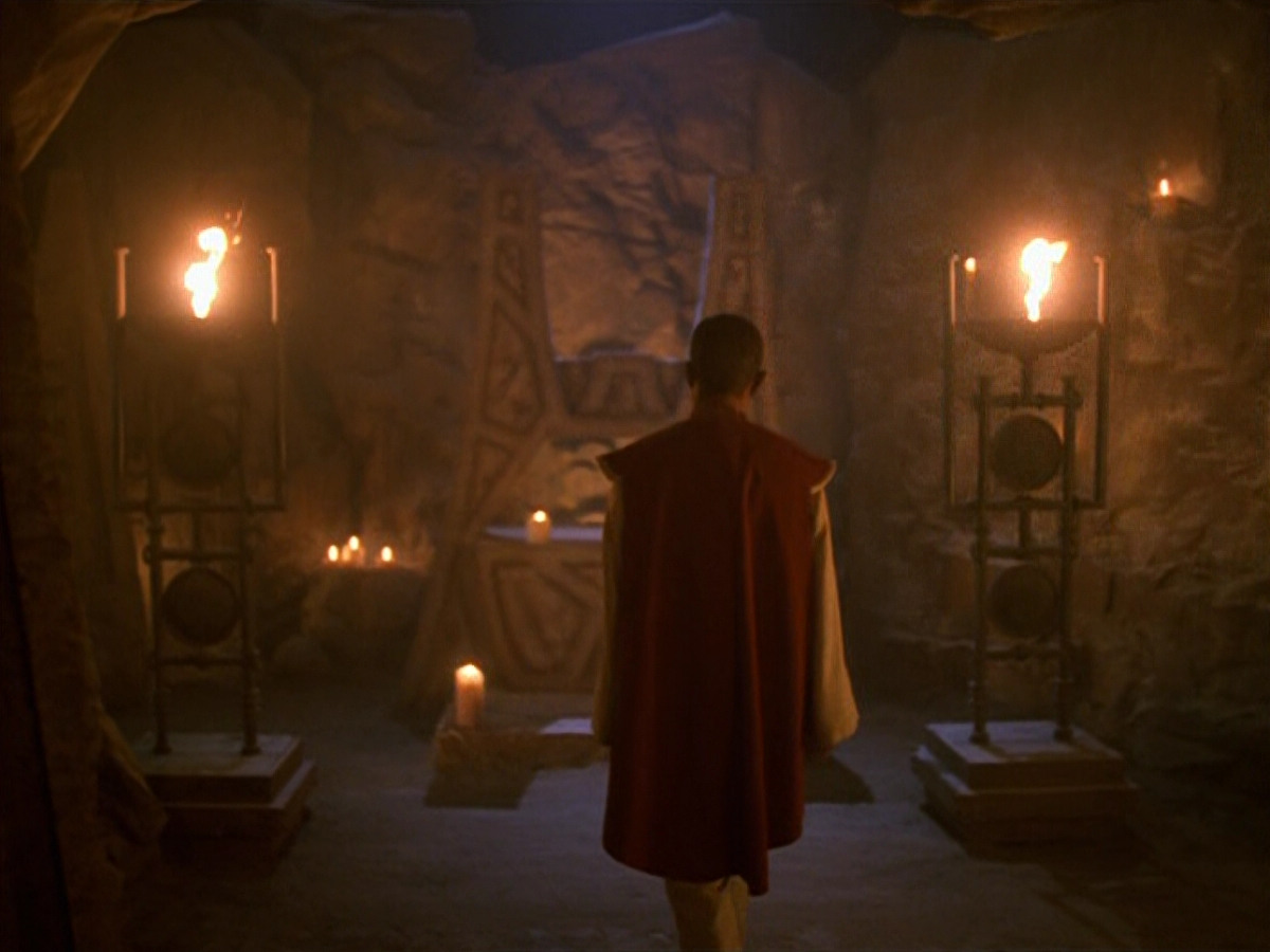 extant_StarTrek_VOY_5x13-Gravity_00033.jpg