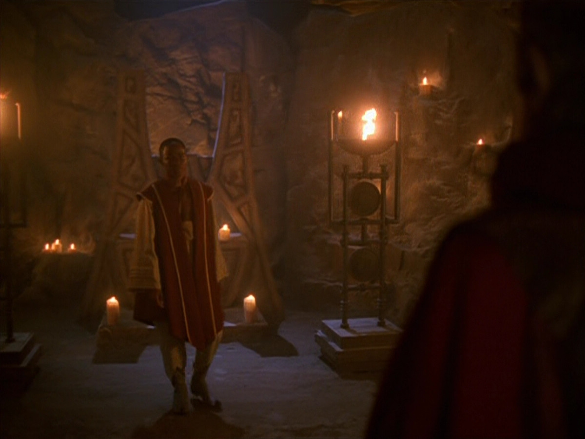 extant_StarTrek_VOY_5x13-Gravity_00054.jpg