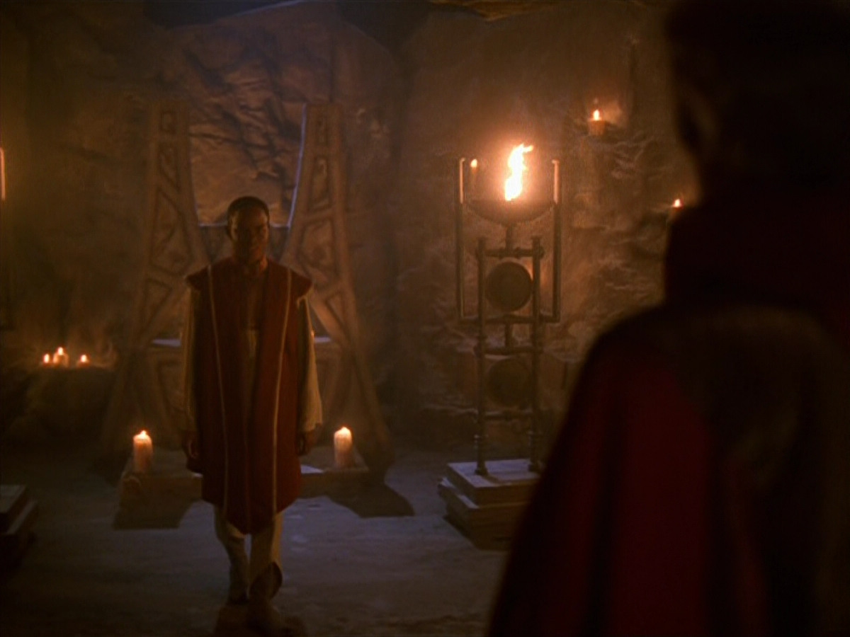 extant_StarTrek_VOY_5x13-Gravity_00055.jpg