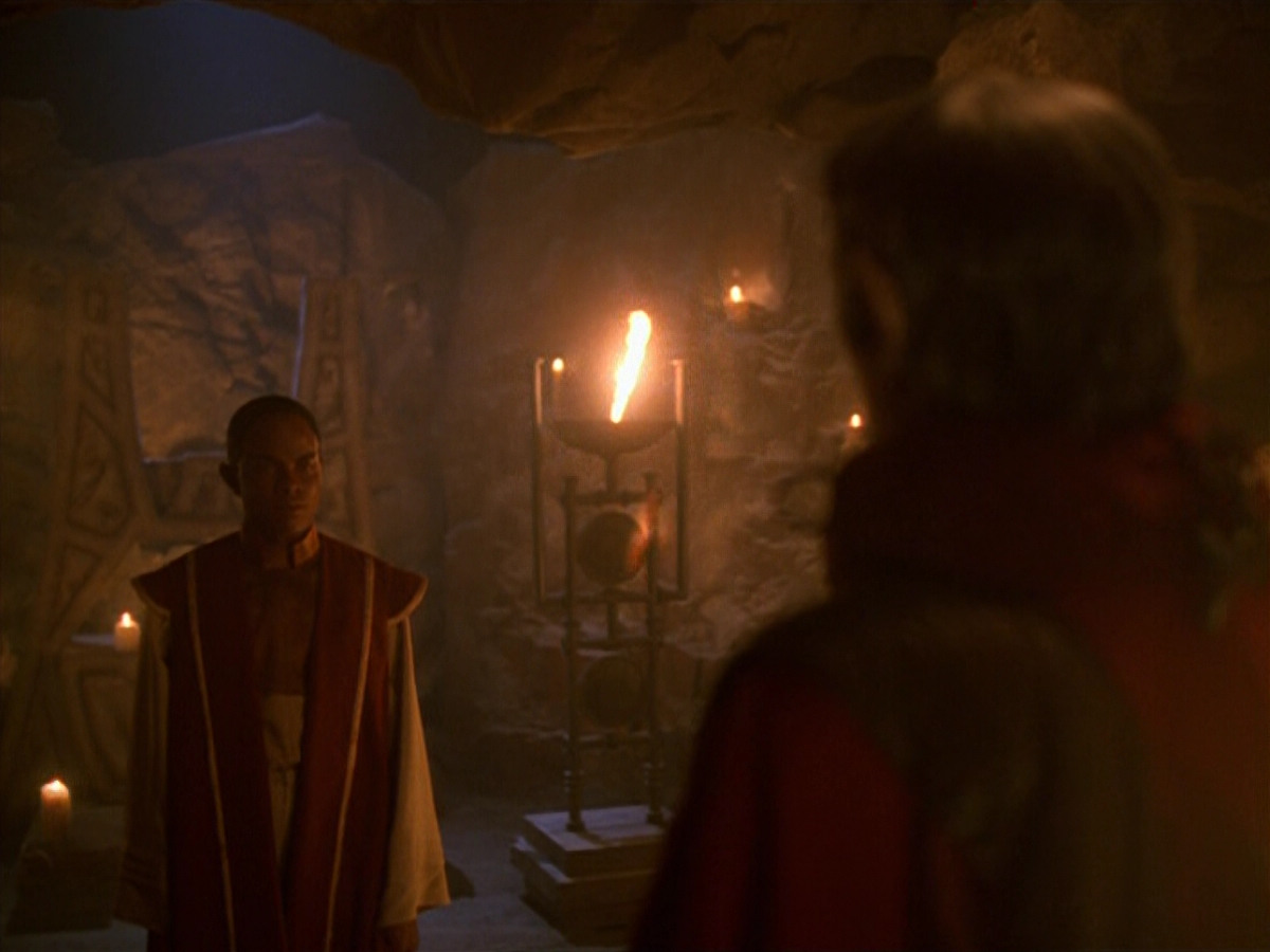 extant_StarTrek_VOY_5x13-Gravity_00072.jpg