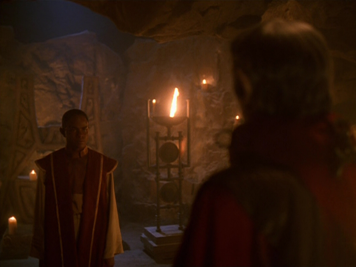 extant_StarTrek_VOY_5x13-Gravity_00075.jpg