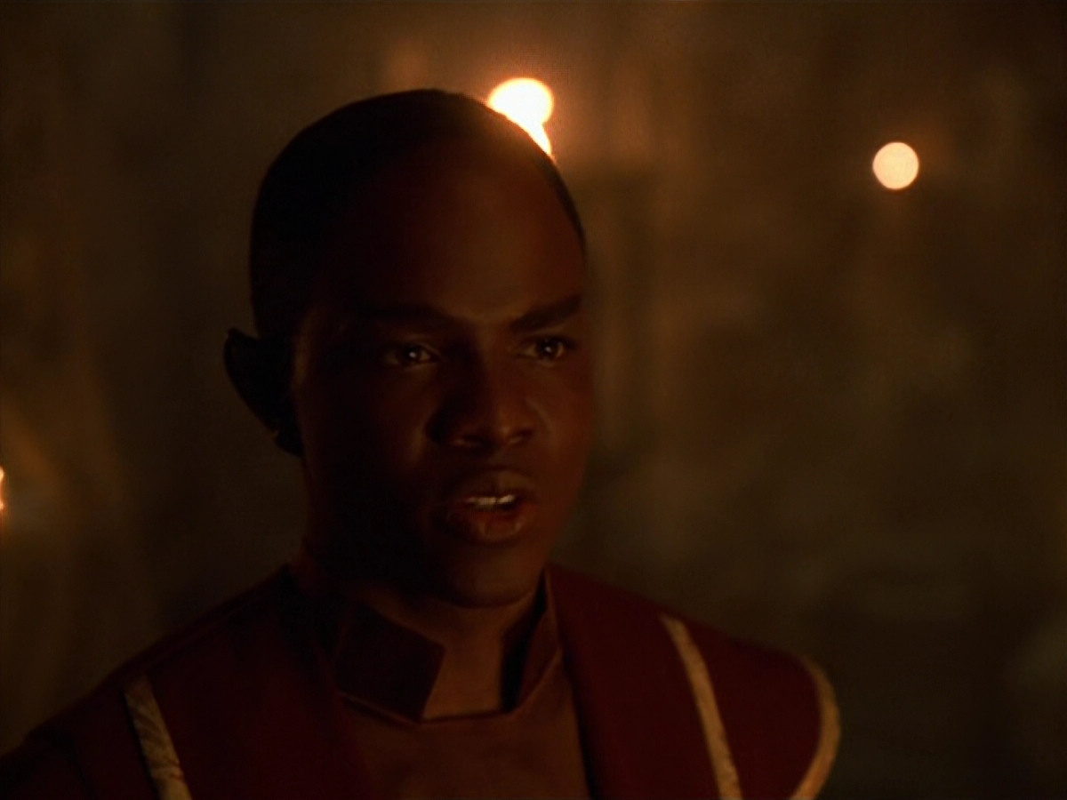 extant_StarTrek_VOY_5x13-Gravity_00120.jpg