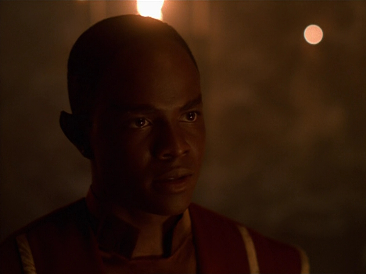 extant_StarTrek_VOY_5x13-Gravity_00132.jpg
