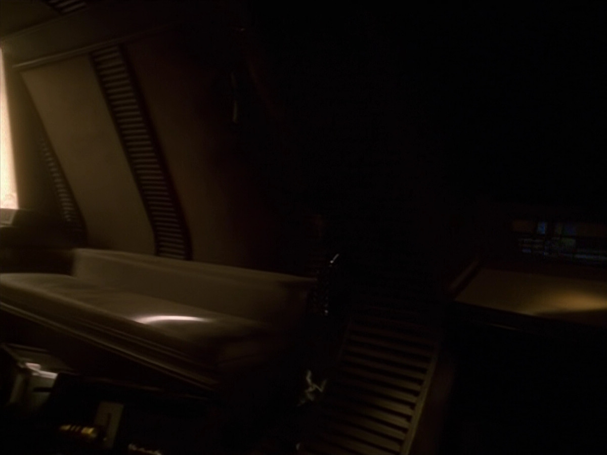 extant_StarTrek_VOY_5x13-Gravity_00519.jpg