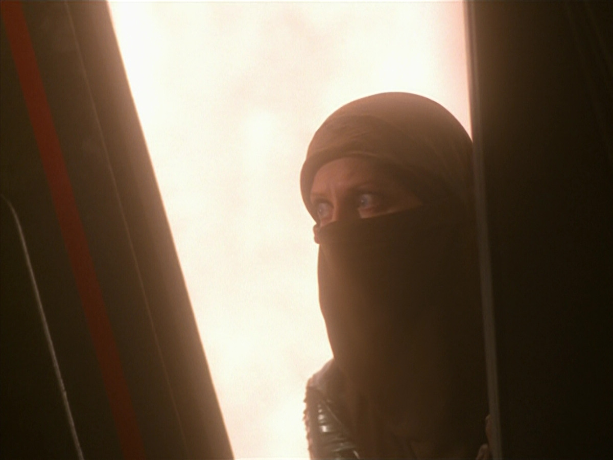 extant_StarTrek_VOY_5x13-Gravity_00526.jpg
