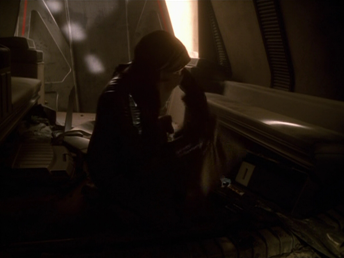 extant_StarTrek_VOY_5x13-Gravity_00554.jpg