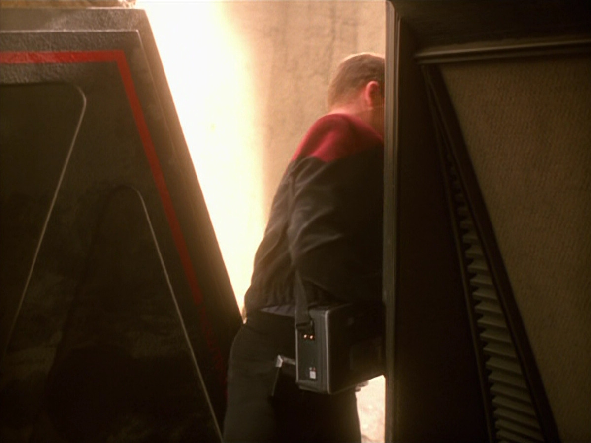 extant_StarTrek_VOY_5x13-Gravity_00573.jpg