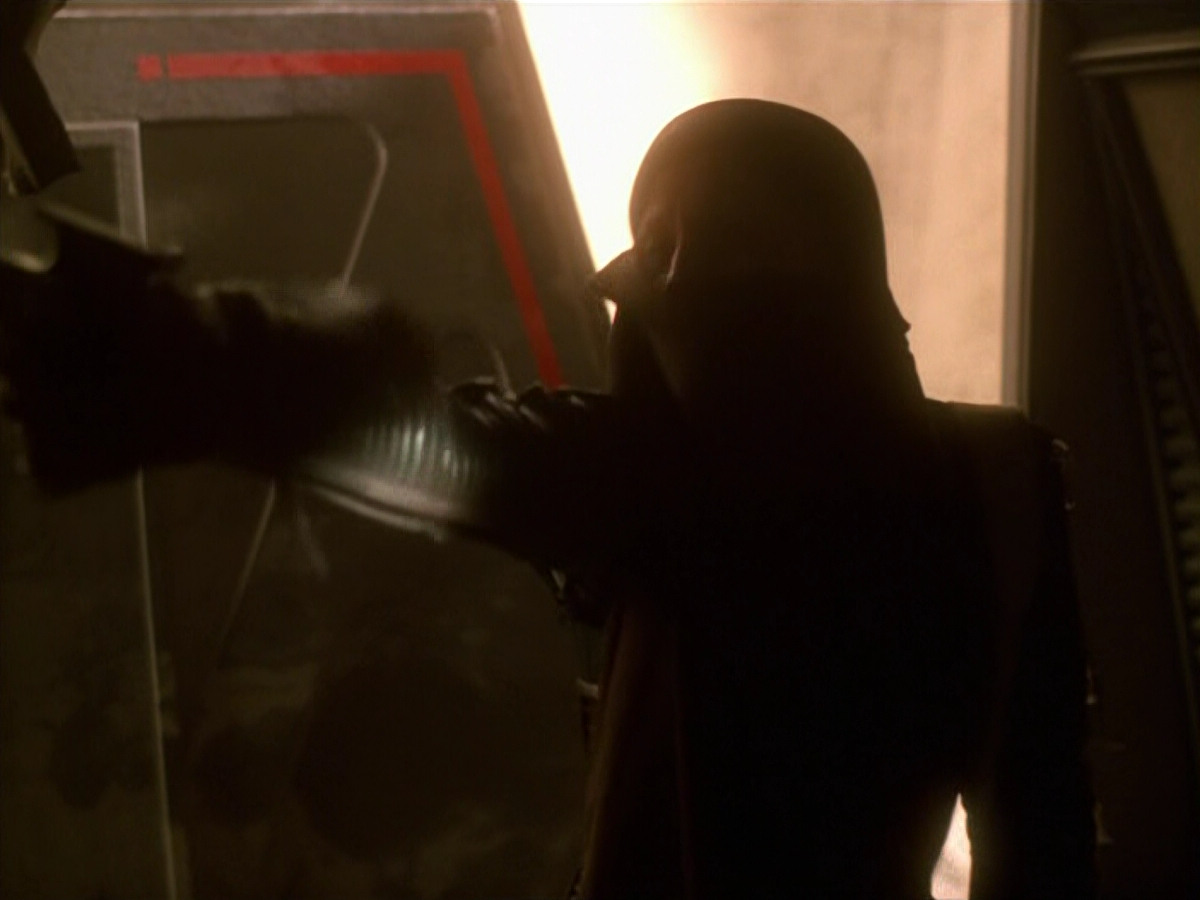 extant_StarTrek_VOY_5x13-Gravity_00614.jpg