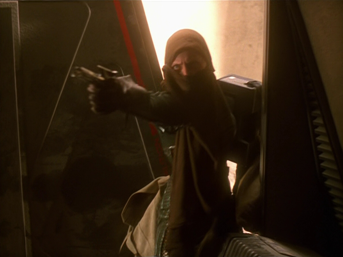 extant_StarTrek_VOY_5x13-Gravity_00627.jpg