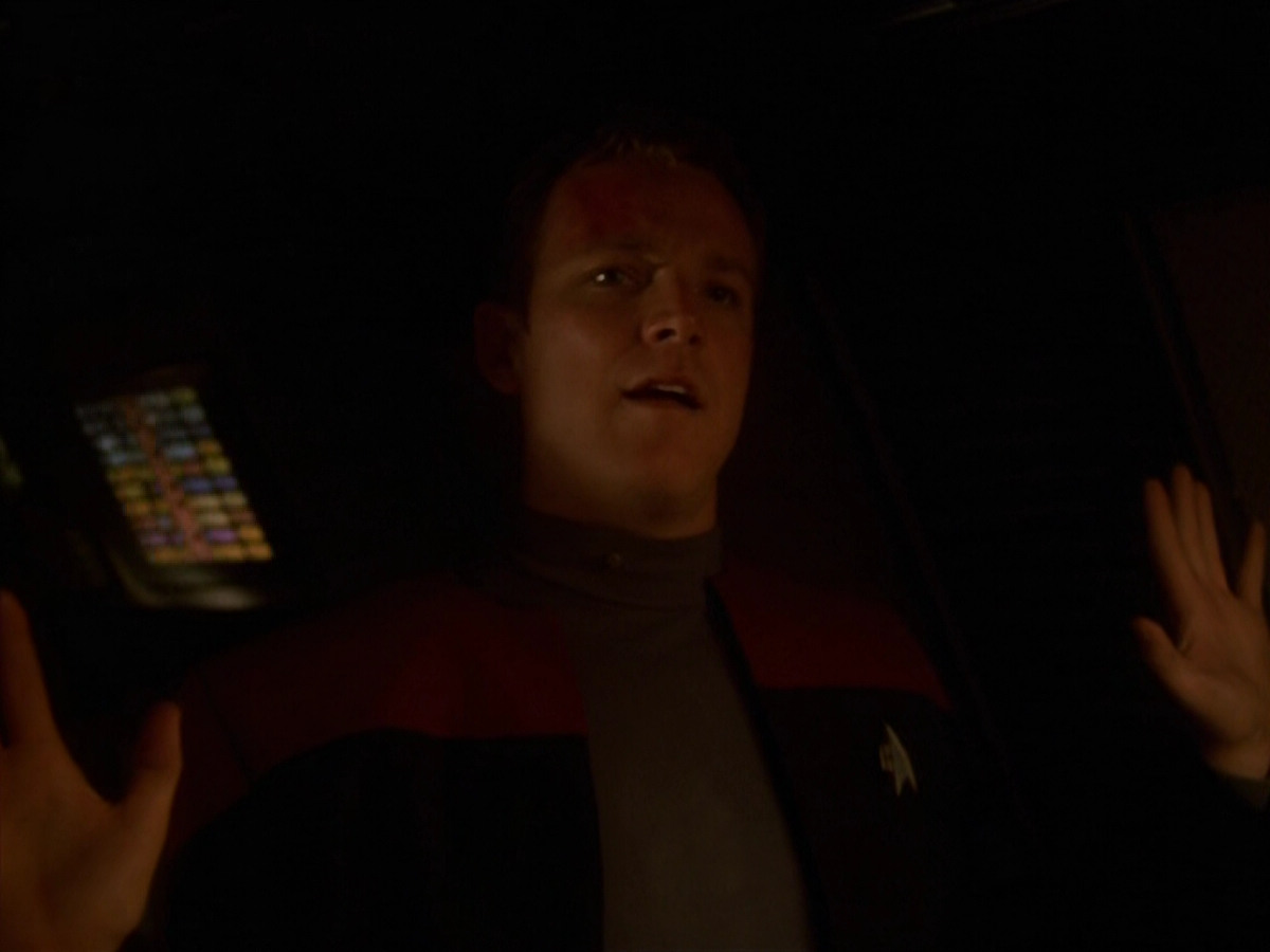 extant_StarTrek_VOY_5x13-Gravity_00633.jpg