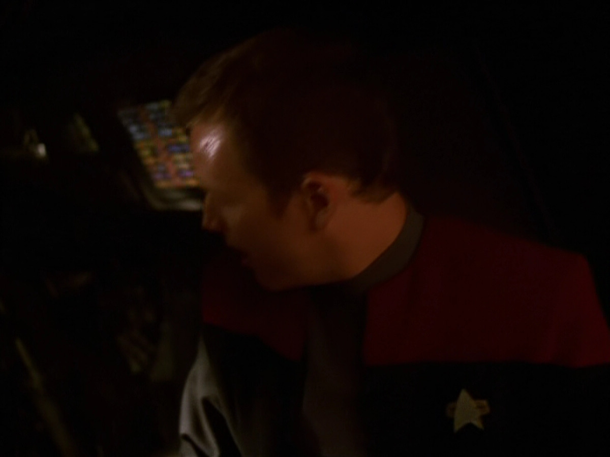 extant_StarTrek_VOY_5x13-Gravity_00640.jpg