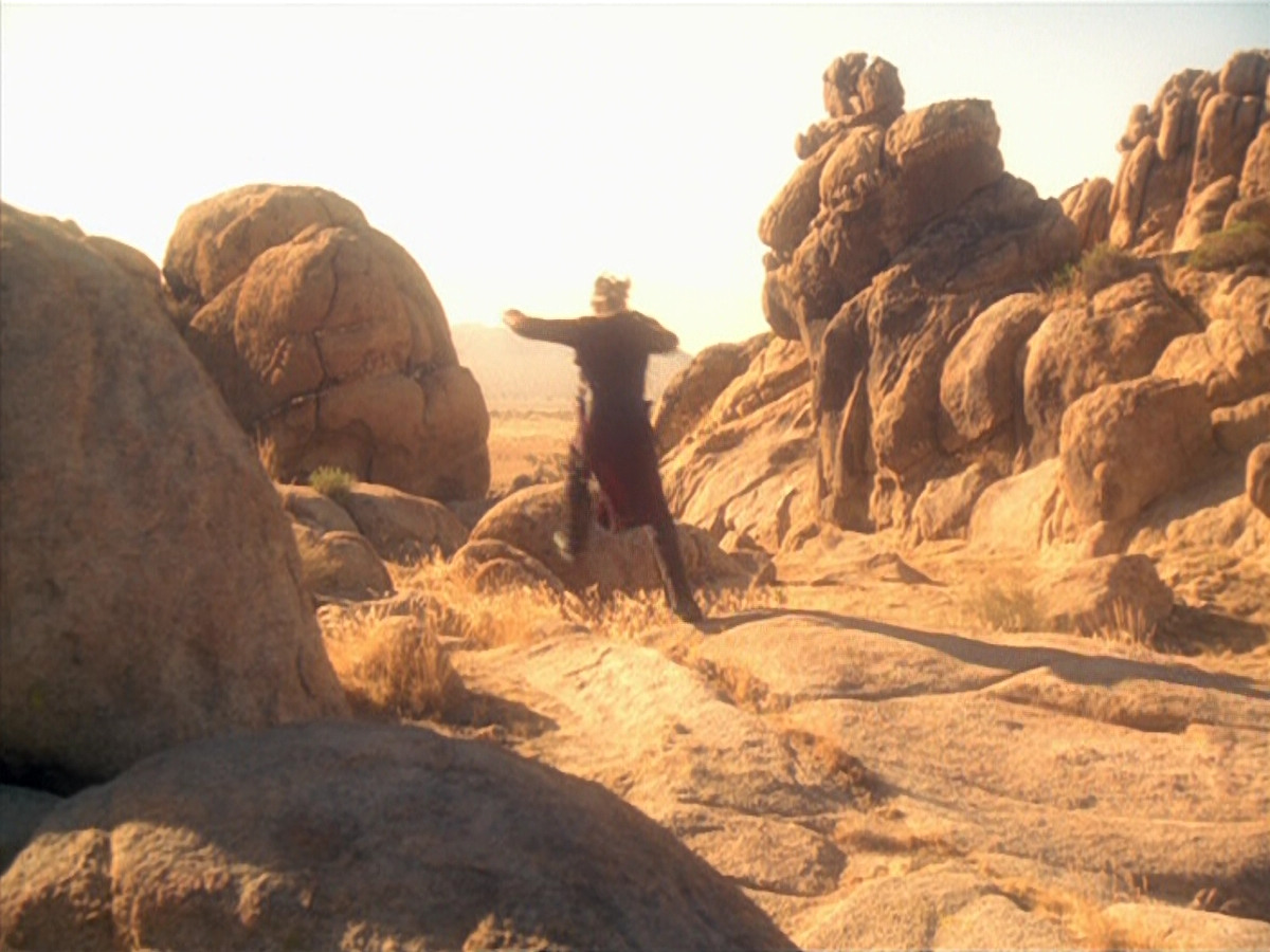 extant_StarTrek_VOY_5x13-Gravity_00679.jpg