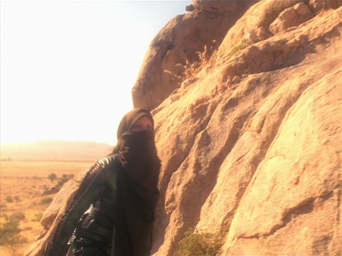 extant_StarTrek_VOY_5x13-Gravity_00684.jpg