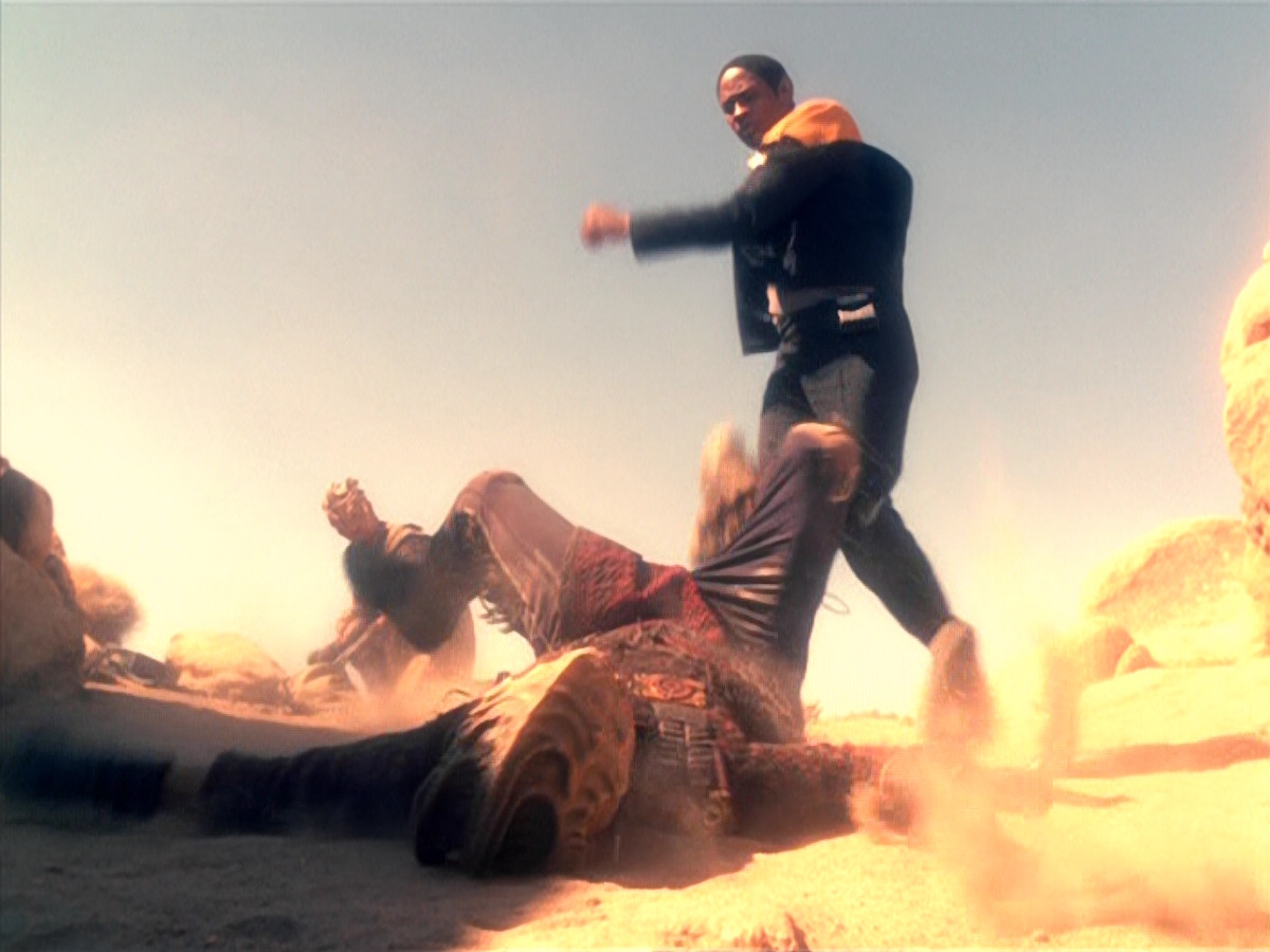 extant_StarTrek_VOY_5x13-Gravity_00716.jpg