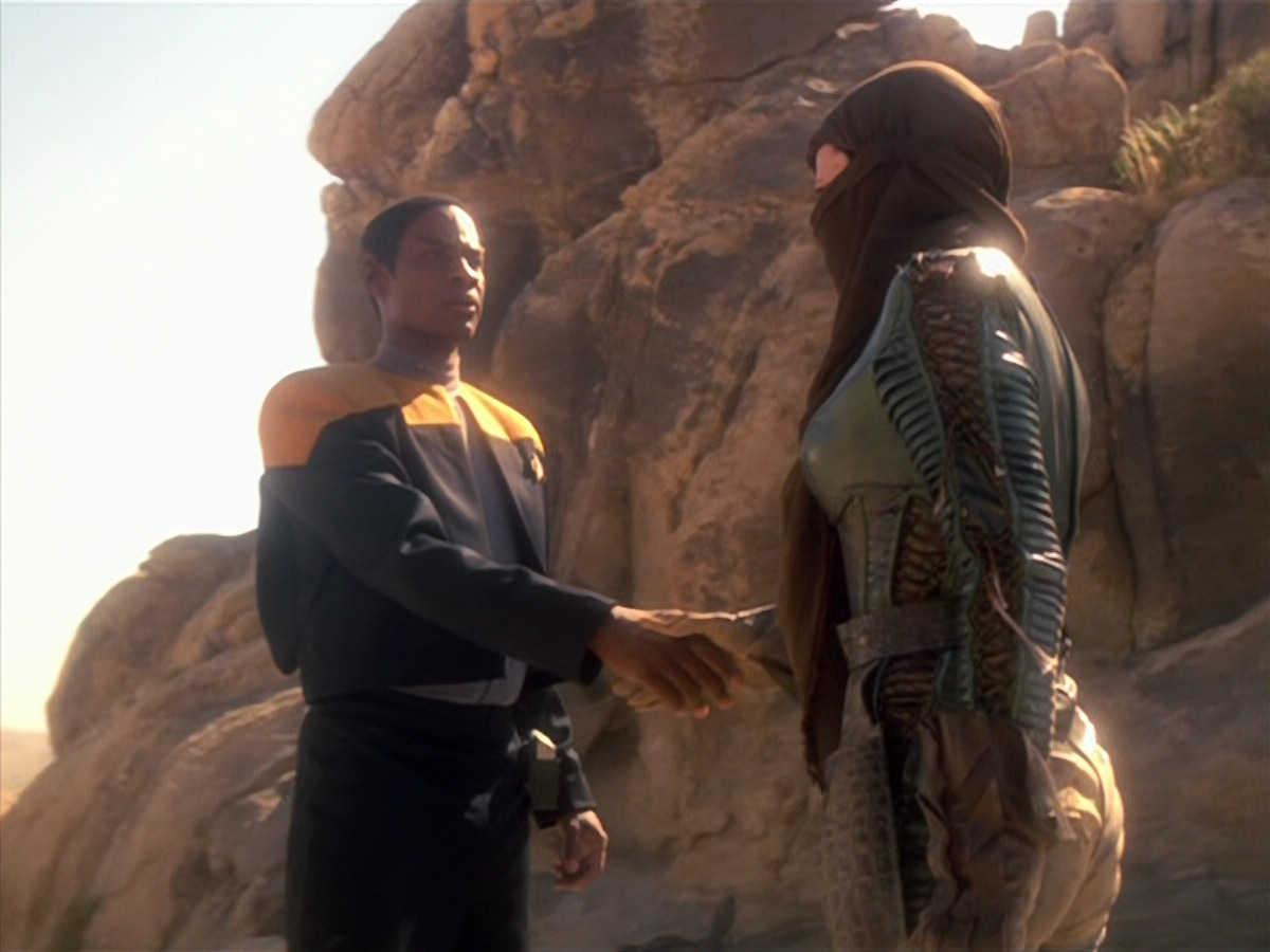 extant_StarTrek_VOY_5x13-Gravity_00798.jpg