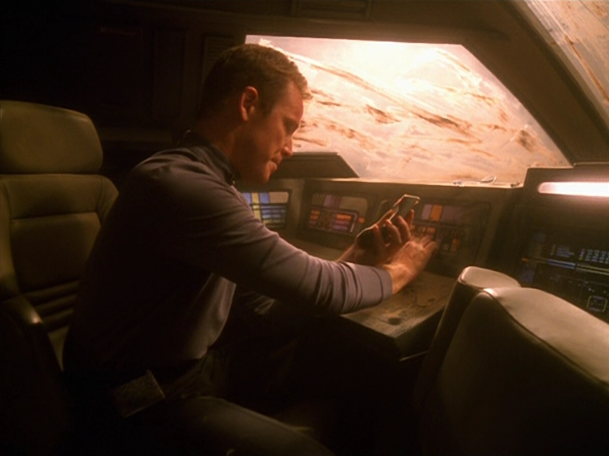 extant_StarTrek_VOY_5x13-Gravity_00820.jpg