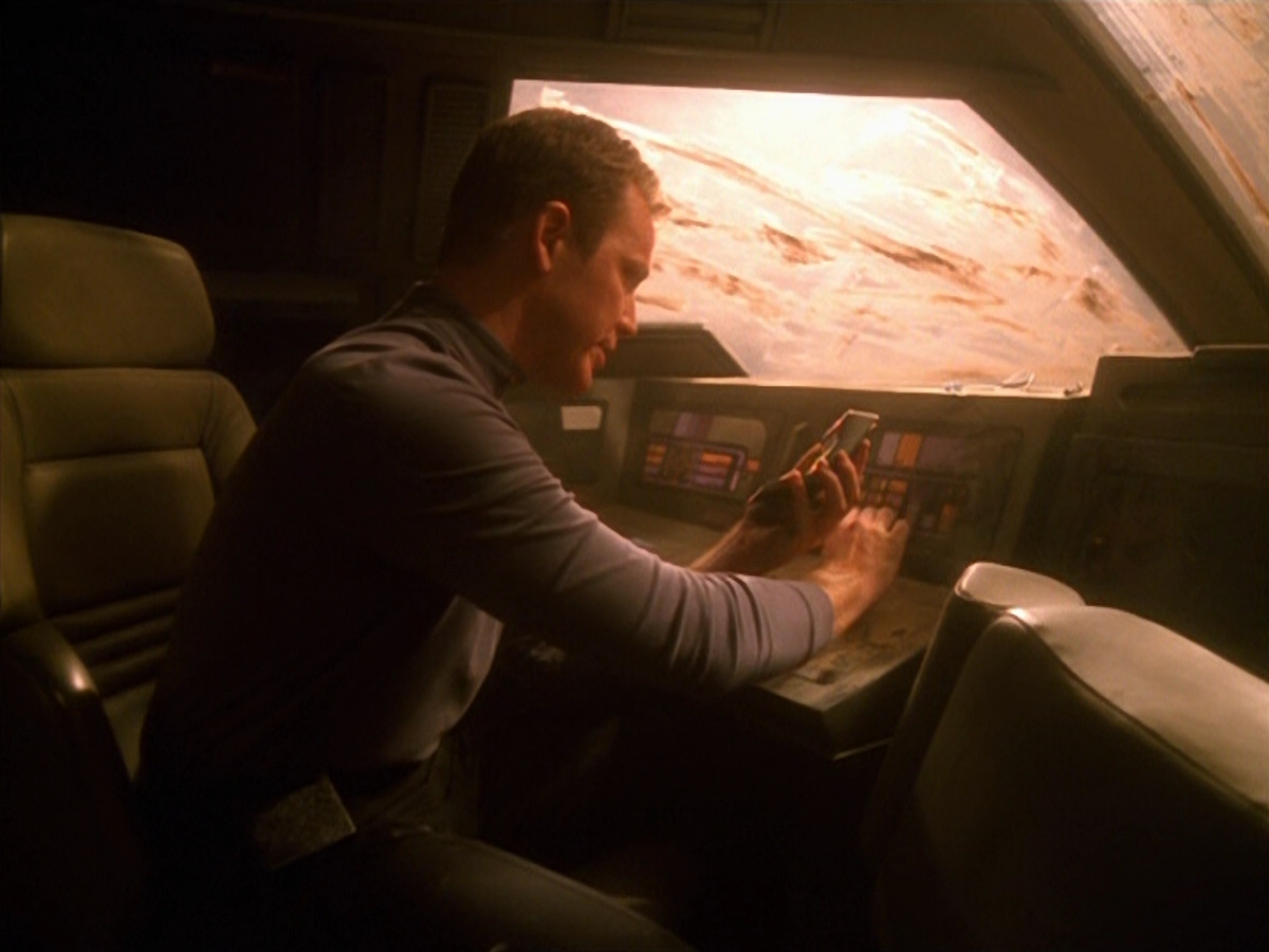 extant_StarTrek_VOY_5x13-Gravity_00822.jpg