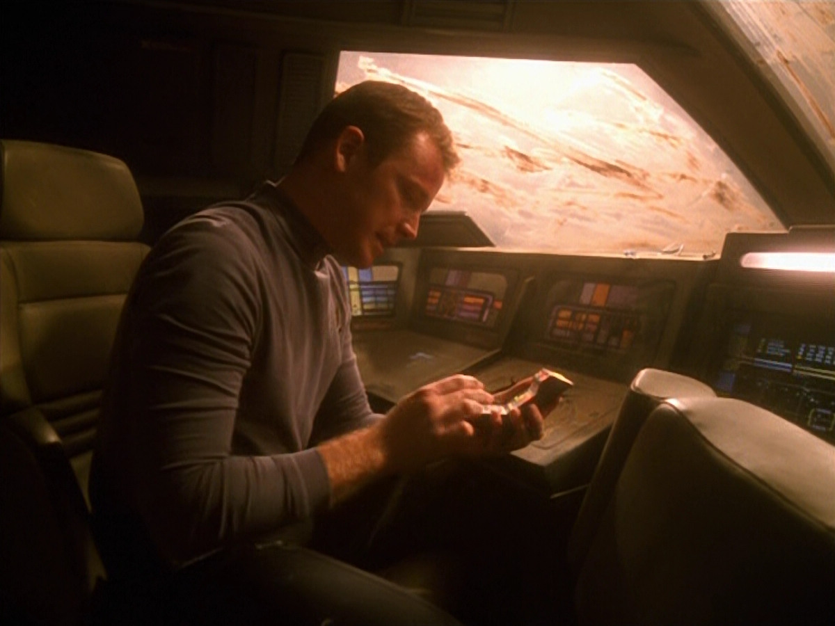 extant_StarTrek_VOY_5x13-Gravity_00827.jpg